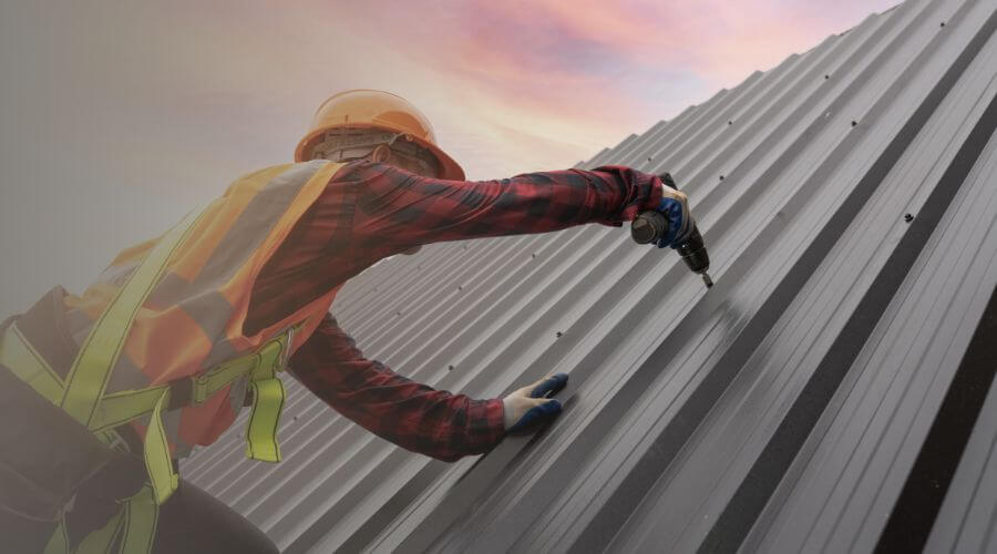 Professional gutter cleaning in Babylon, NY